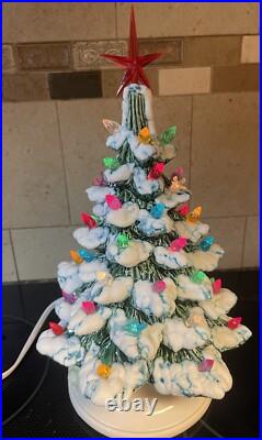 10.5 Nowell's Mold Ceramic Christmas Tree & Holly Base 1979 Vintage Bird Lights 10.5 Nowell's Mold Ceramic Christmas Tree & Holly Base 1979 Vintage Bird Lights