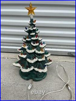 16 Vtg ceramic Christmas tree frocked working