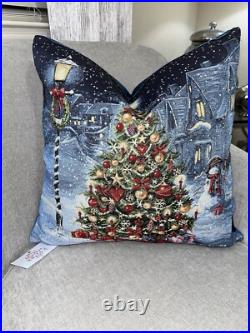 2-nwt Caldeira Vintage Christmas Tree Holiday Decorative Pillows
