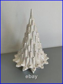 20 Vintage Modern White Iridescent Ceramic Christmas Tree W Bulbs & Base EXC