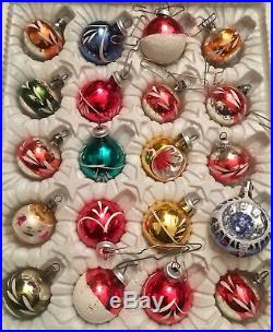 25 Vintage Retro Christmas Tree Baubles Hand Painted Mixed