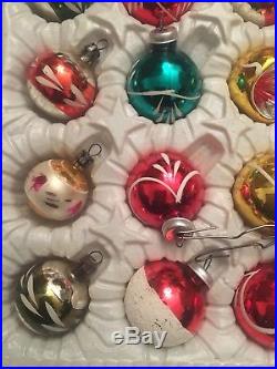 25 Vintage Retro Christmas Tree Baubles Hand Painted Mixed