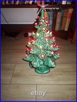 3 Vintage Ceramic Canadian Christmas Trees 1977