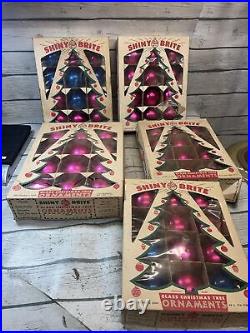 58 Vintage Shiny Brite Glass Ornaments in Original Christmas Tree Box READ