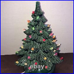 A beautiful Vintage Ceramic Christmas tree that lights up & 17 tall