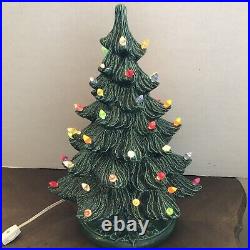 A beautiful Vintage Ceramic Christmas tree that lights up & 17 tall