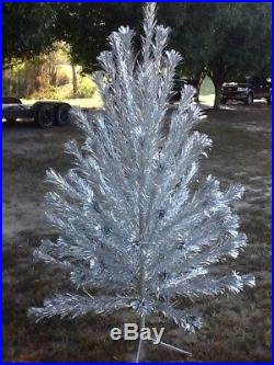 Aluminum Christmas Tree 6.5 Tall 6 1/2 Feet Vintage 1960's Tinsel
