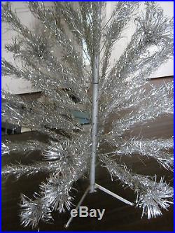 Aluminum Vintage Christmas Tree Consolidated Novelty 6 Ft 60 Branches