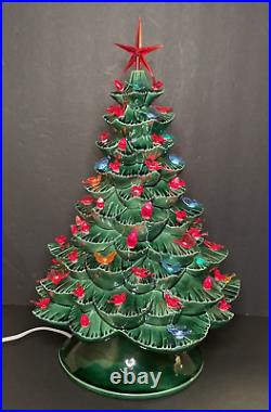 Arnels Vintage Ceramic Christmas Tree Mold Lamp Lighted Base Signed Holiday 19