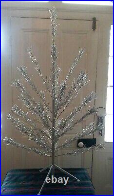 Authentic Vintage 4.5 Ft Silver Aluminum Christmas Table Top Tinsel Tree, USA