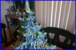 Beautiful Vintage Atlantic Mold Ceramic 4 piece Christmas Tree 22 Blue & Green