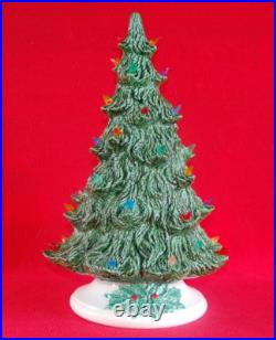 Ceramic CHRISTMAS TREE 17 Nowell Mold 1978 Vintage VGC