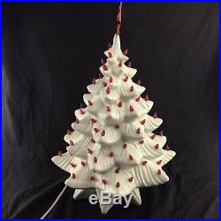 Ceramic Christmas Tree & Base 19 Glossy White with Red Lights Star Tested VTG