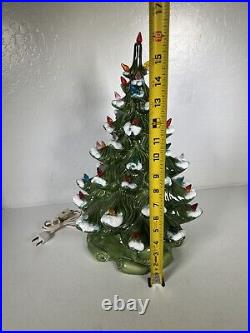 Christmas Tree Atlantic Mold Ceramic Light Up Snow Flocked 1975 Vintage 16