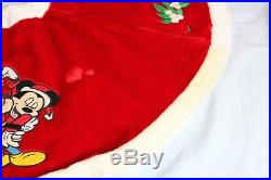 DISNEY Vtg Rare Christmas Tree Skirt Mickey and Minnie Under Mistletoe GUC HTF