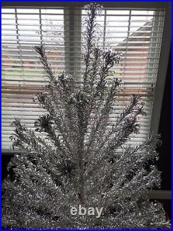 Evergleam vintage stainless steel pom pom aluminum 6 ft Christmas tree