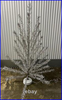 Fairyland 6.5 Ft Aluminum Vintage Christmas Tree Silver Rare MCM
