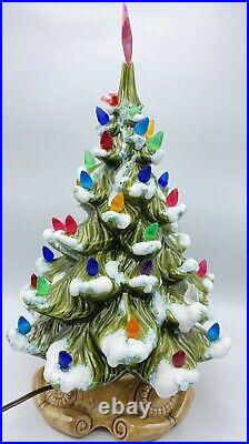 Gorgeous! Large Vintage Atlantic Mold Flocked Musical Ceramic Christmas Tree 18