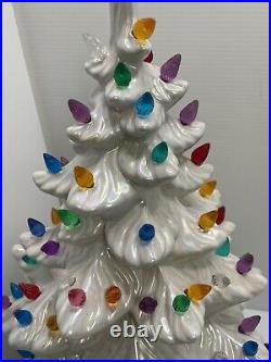 Gorgeous Vintage Ceramic Lighted Tree White 16 Inches Tall Has 68 Bulbs Included