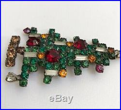 Gorgeous Vintage Collectible WEISS 6 Candle Rhinestone Christmas Tree Brooch