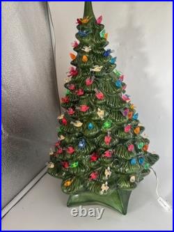 Handmade Vintage Large Ceramic Green Christmas Tree 20x12 musical base 1981 Read