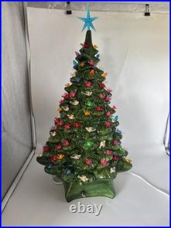 Handmade Vintage Large Ceramic Green Christmas Tree 20x12 musical base 1981 Read