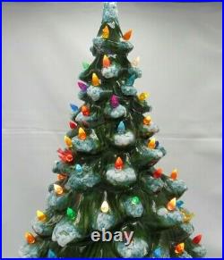 LARGE VINTAGE CERAMICS CLASS CHRISTMAS TREE with MUSIC BOX 19 TALL