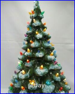 LARGE VINTAGE CERAMICS CLASS CHRISTMAS TREE with MUSIC BOX 19 TALL