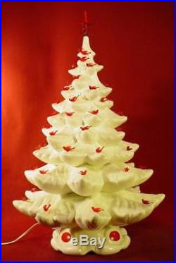 Large 26 Inches Vintage Atlantic Mold Ceramic Christmas Tree Frosty White