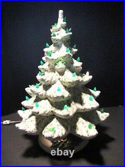 Large Vintage White And Green Speckled Rare Ceramic Christmas Tree Working Cond