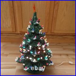 Large Vtg 70's Flocked Ceramic Christmas Tree 20 Lights & Base Excellent DES