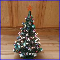 Large Vtg 70's Flocked Ceramic Christmas Tree 20 Lights & Base Excellent DES