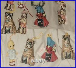 Lot of 31 Rare Vintage Fabric Christmas Tree Ornaments c/a 1970's
