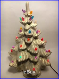 Musical Box Vtg Ceramic Lighted White Gold Christmas Tree Atlantic Mold