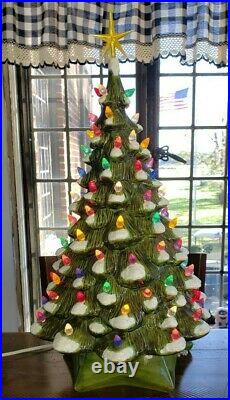 NICE! Vintage 90 Light 18 Holland Mold Ceramic Christmas Tree Glitter Flocked