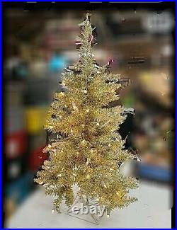 NWT Vickerman Christmas Tree Gold Dura-lit Tinsel Artificial Rare Metal 5yr Lite