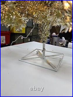 NWT Vickerman Christmas Tree Gold Dura-lit Tinsel Artificial Rare Metal 5yr Lite