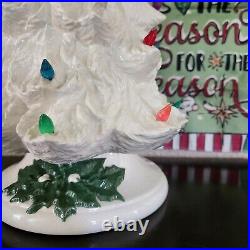 Nowell Molds 1980 Vintage White 18 Ceramic Christmas Tree withBase & Bulb Works