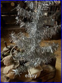 Primitive Vintage Tinsel Tree In Paper Mache Pot Early Cabin Goods