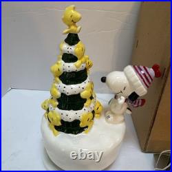 RARE Vintage Schmid Snoopy Woodstock Christmas Tree Music Box