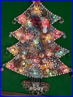 STUNNING LIGHT UP Vintage Christmas Tree Brooch Framed Jewelry Art Handmade