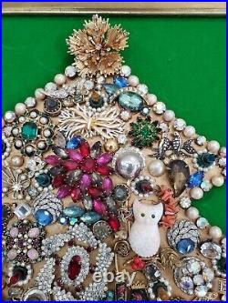 STUNNING LIGHT UP Vintage Christmas Tree Brooch Framed Jewelry Art Handmade