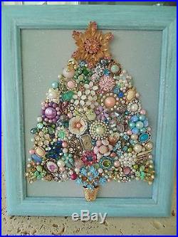 Shabby Vintage Jewelry Framed CHRISTMAS TREE TURQUOISE Frame PINK Brooch