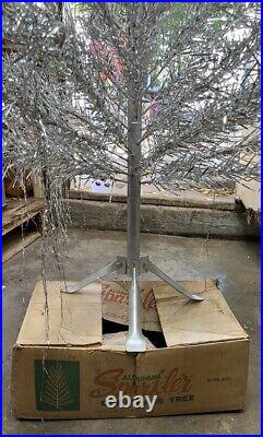 Star Brand Sparkler Silver Aluminum 4.5 Foot Christmas Tree Vintage In Box