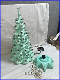 TURQUOISE Vintage ATLANTIC MOLD Ceramic 24 CHRISTMAS TREE Unique Color & Lights