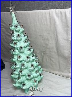 TURQUOISE Vintage ATLANTIC MOLD Ceramic 24 CHRISTMAS TREE Unique Color & Lights