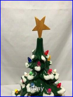 UNIQUE Vintage 20 Atlantic Mold Ceramic Lighted Snow Tipped Christmas Tree
