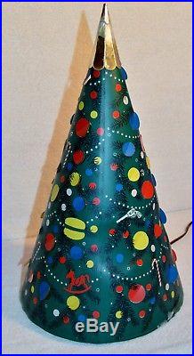 Unusual Vintage Lighted Christmas Tree L A Goodman Cone Plastic Light Toys