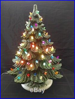 VINTAGE 18 CERAMIC LIGHTED CHRISTMAS TREE WithMUSICAL BASE