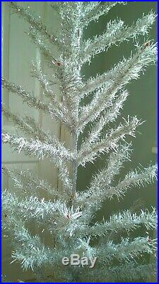 VINTAGE 1950/60s SWAN BERRIES 6 FOOT SILVER TINSEL ARTIFICIAL CHRISTMAS TREE